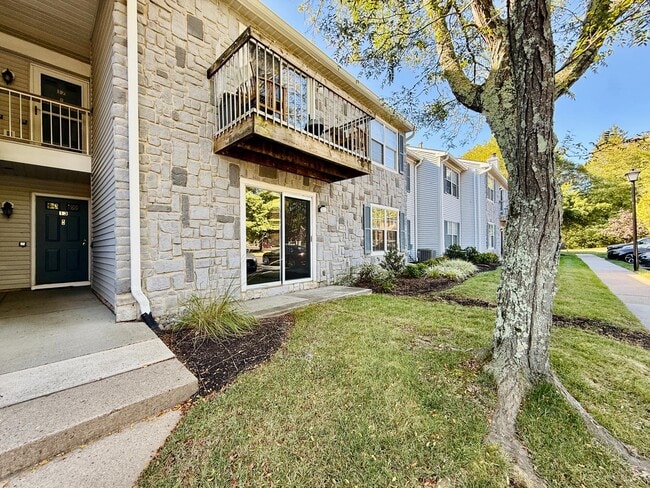 Building Photo - 13 Cypress Ct
