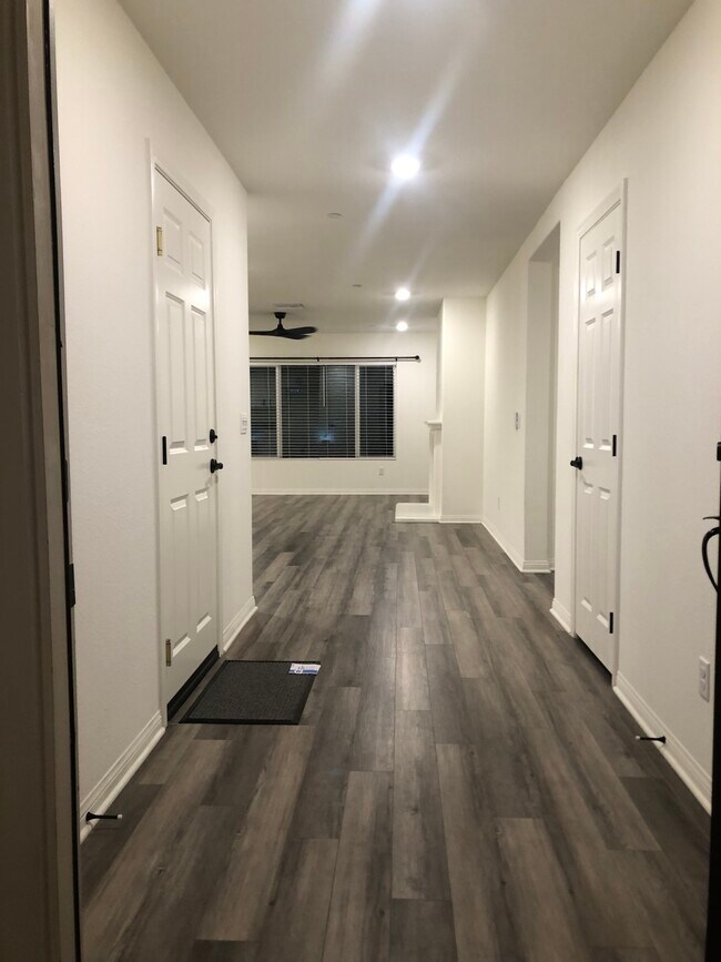 Building Photo - 26756 Calle Celia