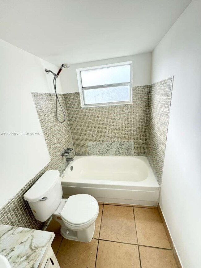 Building Photo - 961 NW 45th St