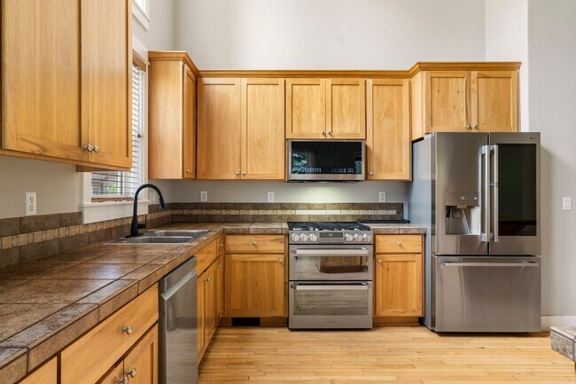 Building Photo - 345 Timber Creek Dr