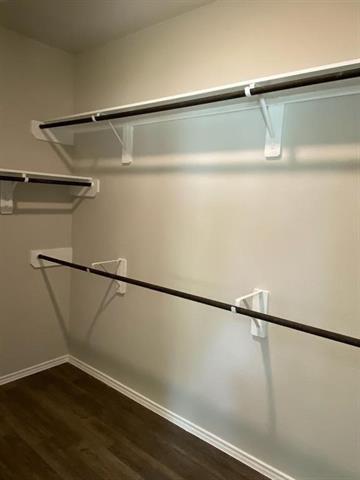 Building Photo - 9992 Calendar St