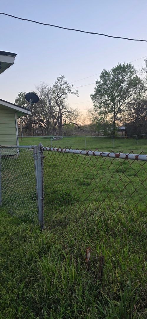 Building Photo - 5006 TX-7