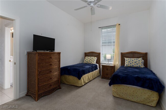 Building Photo - 28452 Del Lago Way