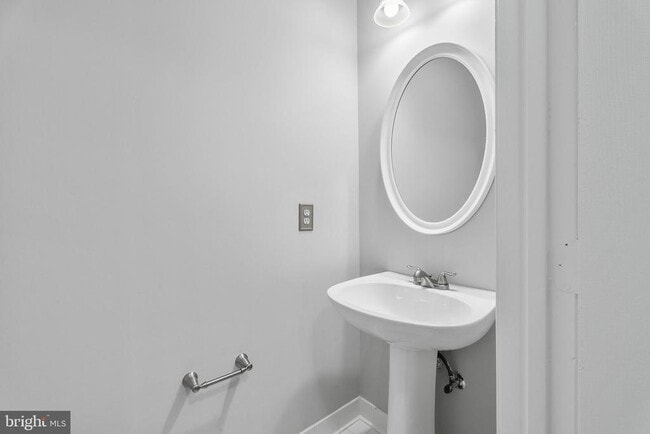 Building Photo - 12024 Taliesin Pl