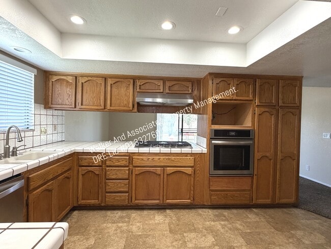 Building Photo - 622 Farrell Dr