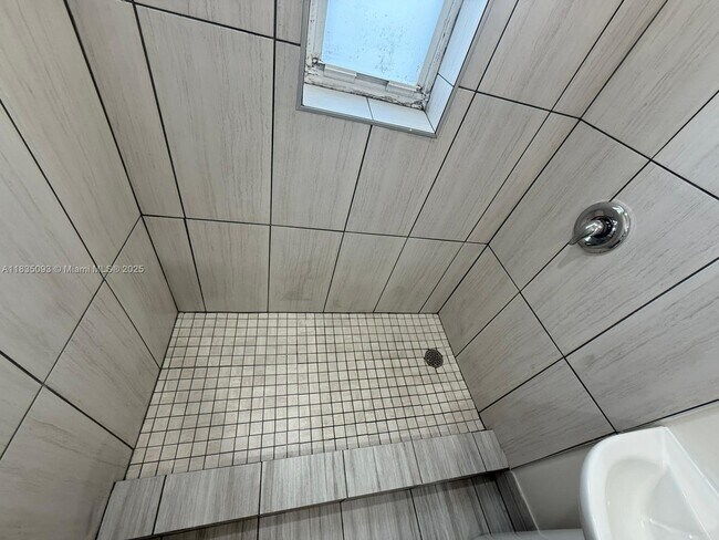 Building Photo - 441 NW 83rd St