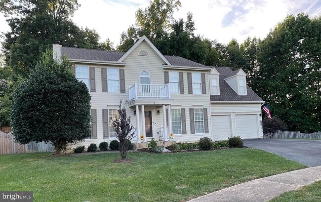 Building Photo - 5 Jonquil Pl