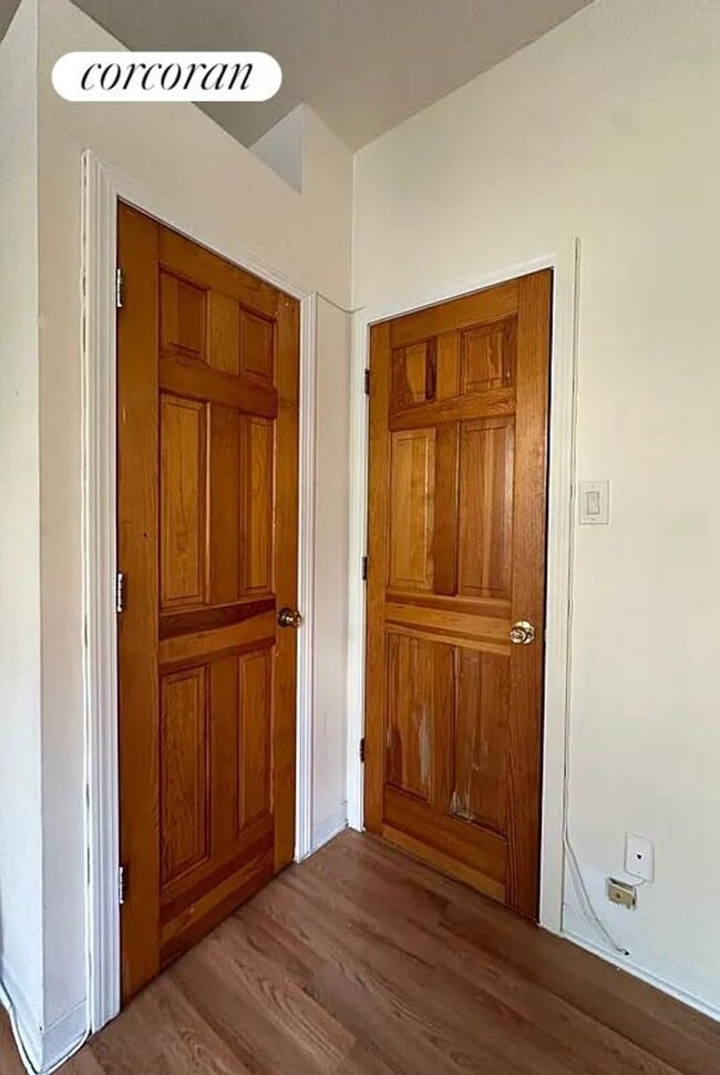 Building Photo - 434 E 75th St