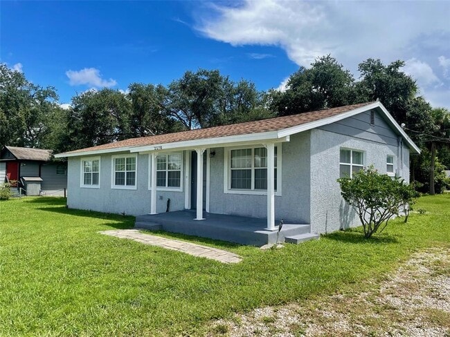 Primary Photo - 2170 W Airport Blvd