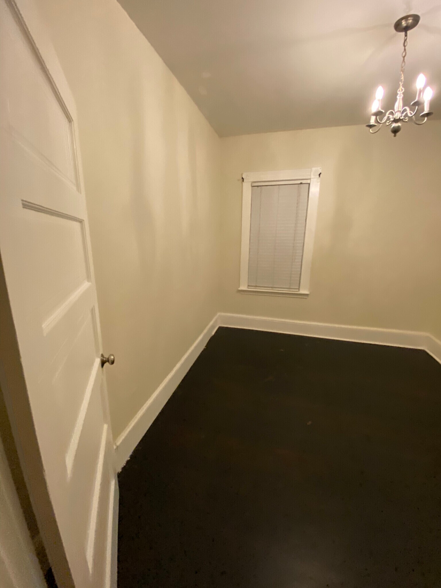 Building Photo - 9 Chilcott Pl