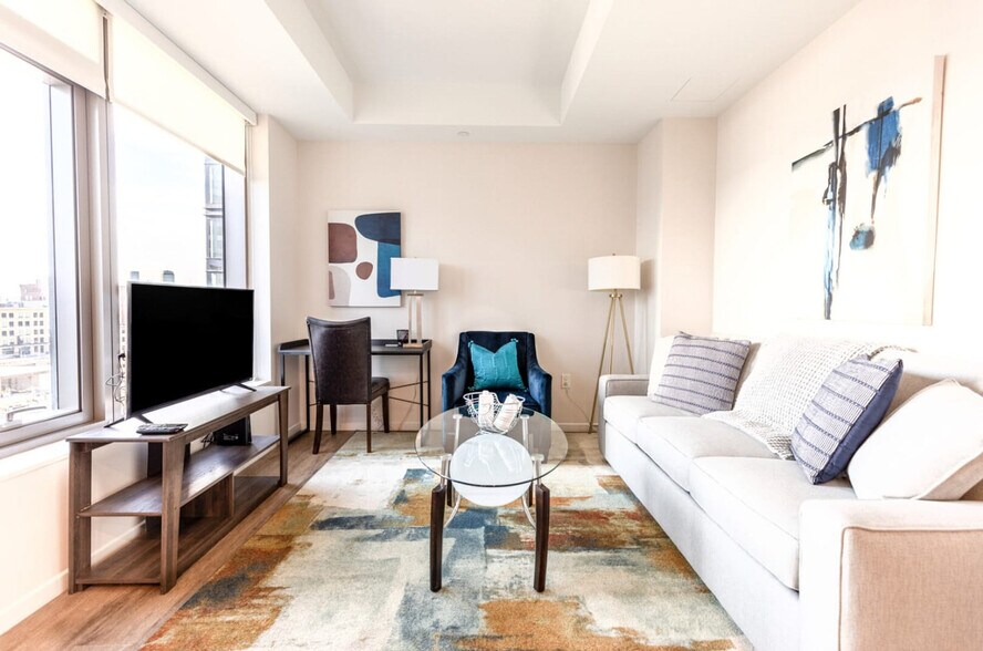 Building Photo - 131 Seaport Blvd