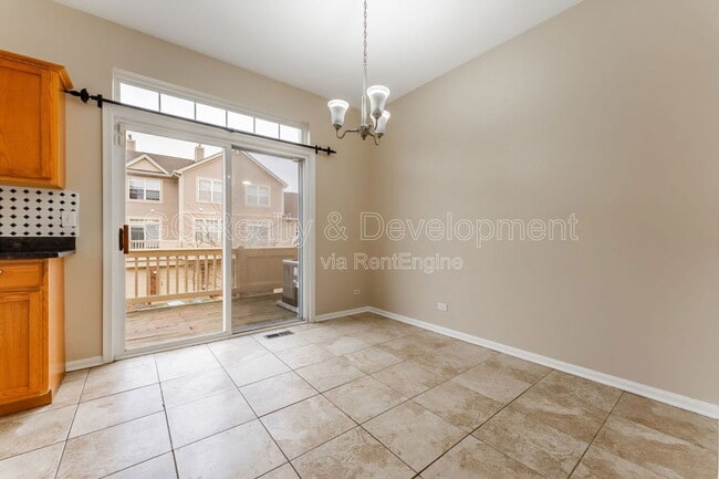 Building Photo - 2720 N Greenwood Ave