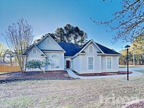 Building Photo - 8018 Christian Ct