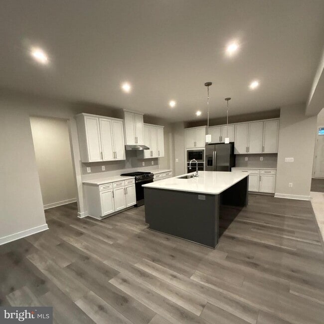 Building Photo - 14159 LINDA KITE Ct