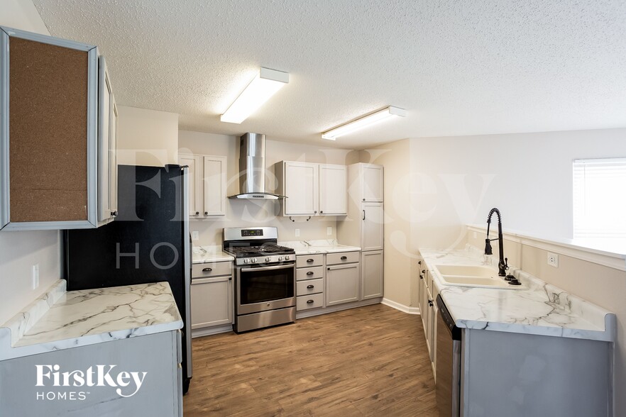 Building Photo - 7757 Wolfgang Pl