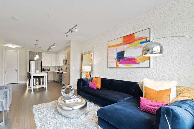 Building Photo - 145 Riverhaven Dr