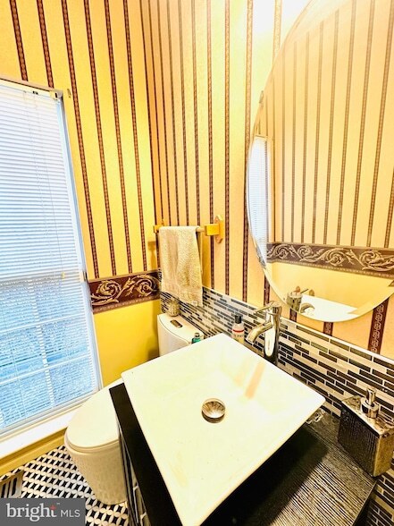 Building Photo - 17816 Singh Ct