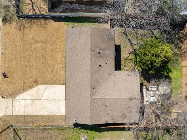 Building Photo - 5410 Overbrook Dr
