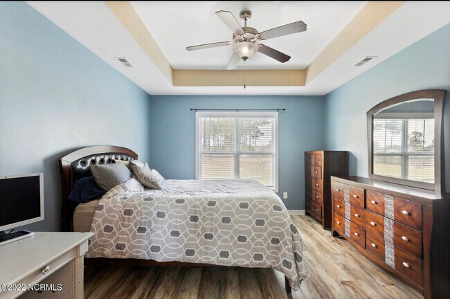 Building Photo - 191 Windfield Ln