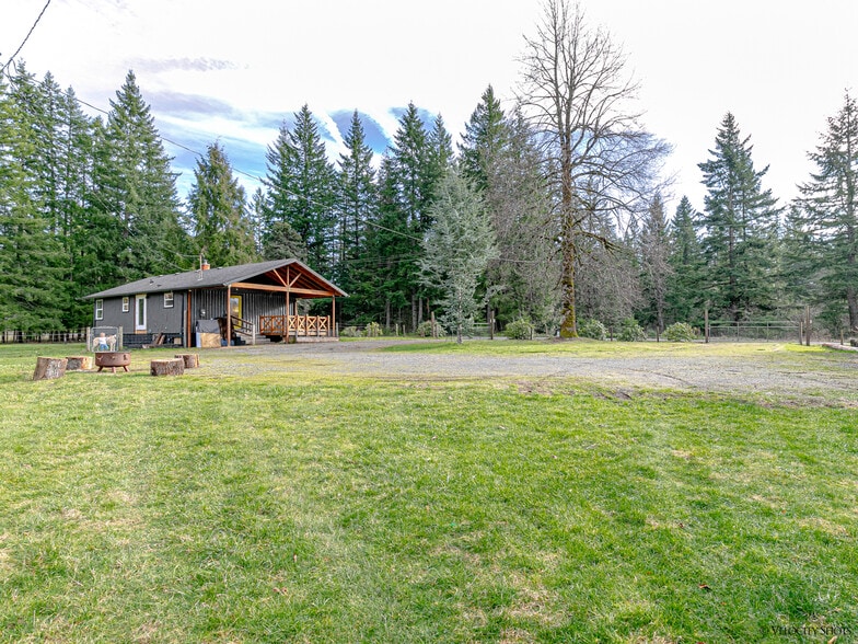 farm yard - 41441 SE Kitzmiller Road