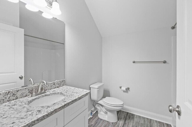 Building Photo - Desirable Crooked Creek home in Monticello...