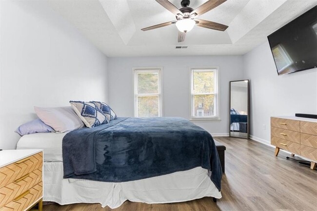 Building Photo - 1646 Desford Ct SW