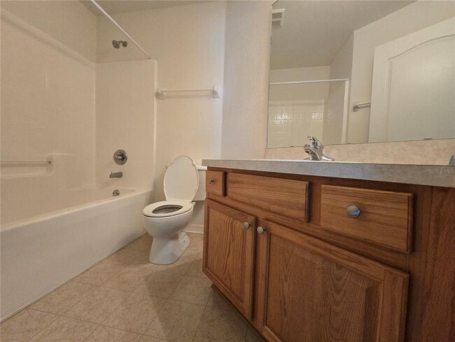 Building Photo - 2081 Farrington Dr