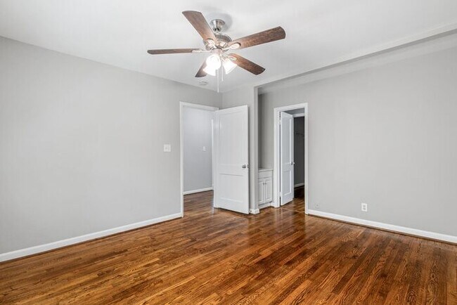 Building Photo - Updated Home with Hardwood Floors, LR & De...