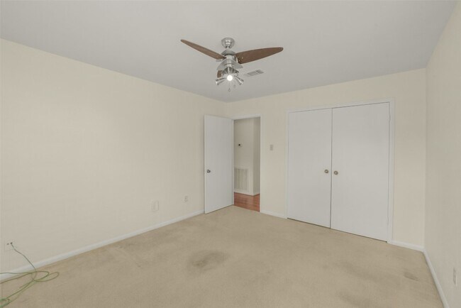 Building Photo - 7818 Kleingreen Ln