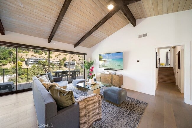 Building Photo - 2522 Zorada Dr