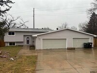 Building Photo - 9723 Ogden Cir