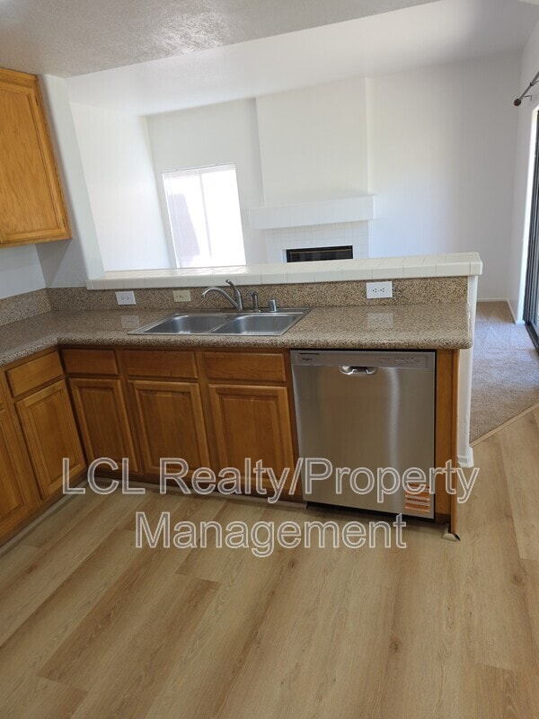 Building Photo - 35325 Billie Ann Rd