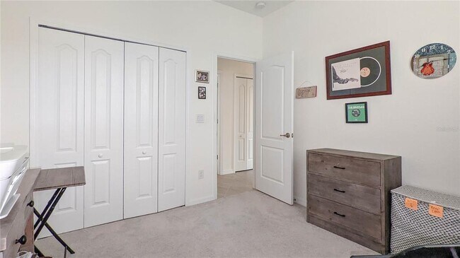 Building Photo - 9904 Hilltop Dr