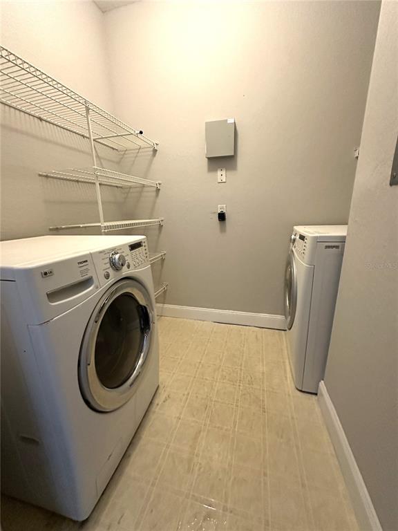 Building Photo - 1150 Lake Shadow Cir