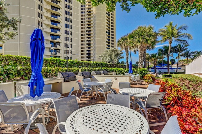 Building Photo - 3000 N Ocean Dr