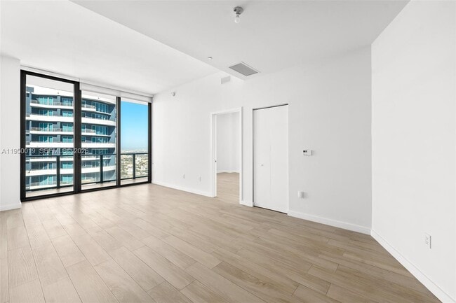 Building Photo - 1300 S Miami Ave