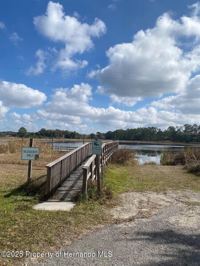 Building Photo - 9298 Grizzly Bear Ln