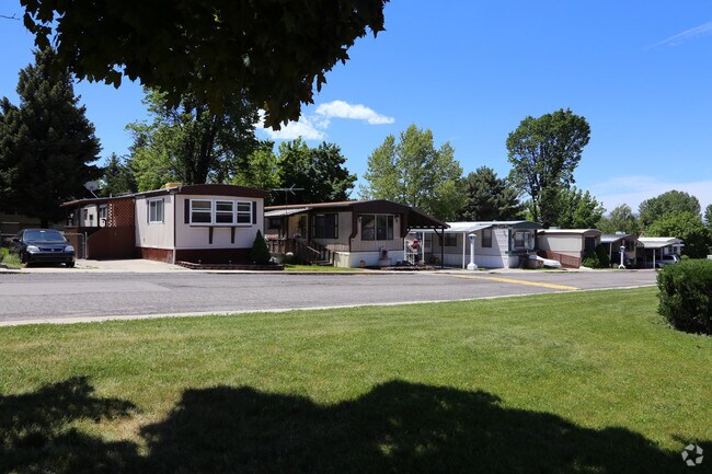 Building Photo - 1525 S 400 E