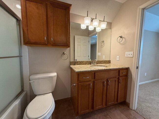 Building Photo - 405 S Village Cir