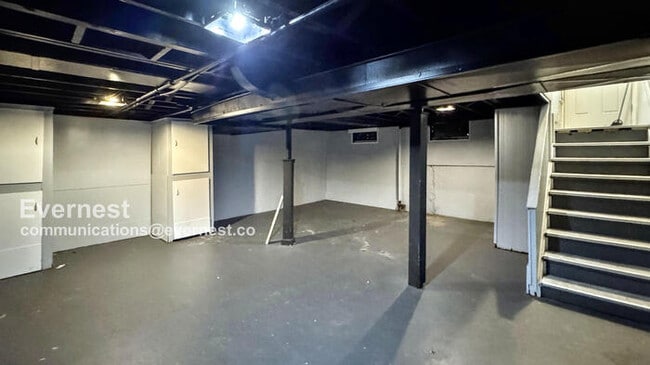 Building Photo - 11483 Faust Ave