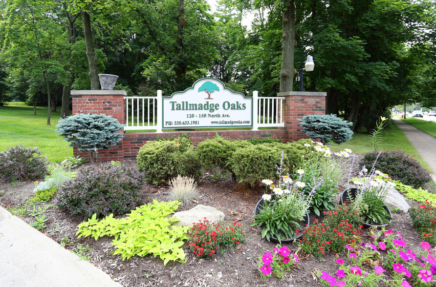 Tallmadge Oaks - 120-150 North Ave Tallmadge OH 44278 | Apartment Finder