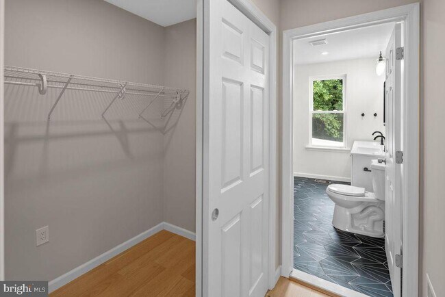 Building Photo - 4129 Terrace St