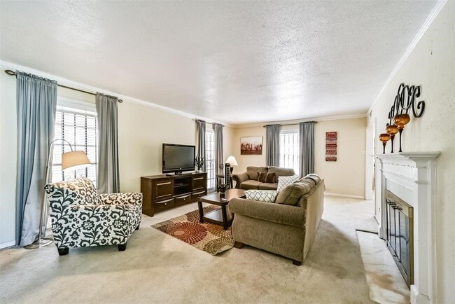 Building Photo - 3423 Ozark St