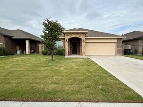 Building Photo - Beautiful Home in Parks Bell