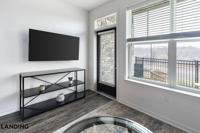 Building Photo - 1100 Prism Pl