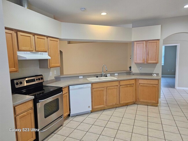 Building Photo - Welcome Home