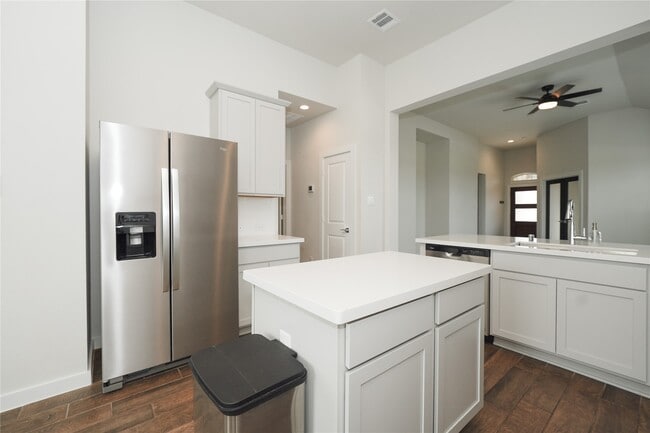 Building Photo - 782 Dewberry Rd