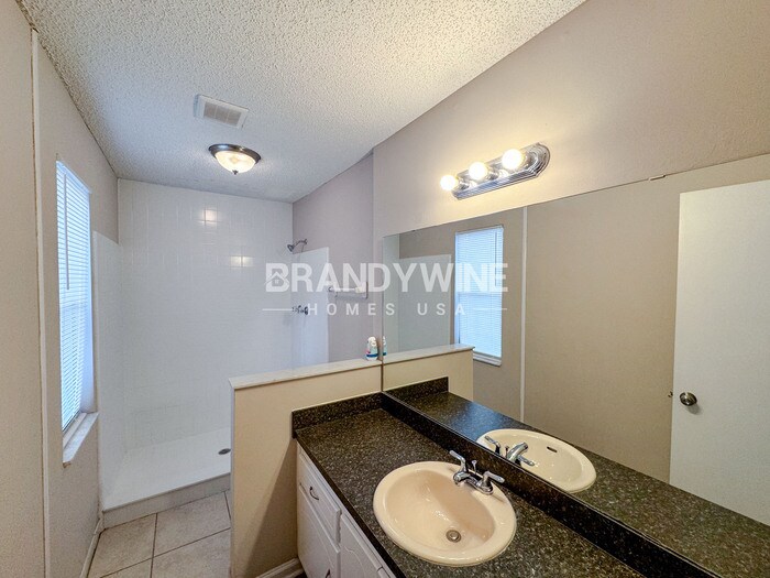 Building Photo - 7256 Mimosa Grove Trail