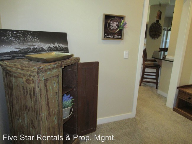 Building Photo - 2 br, 2 bath House - 6204 I Monterra Avenue