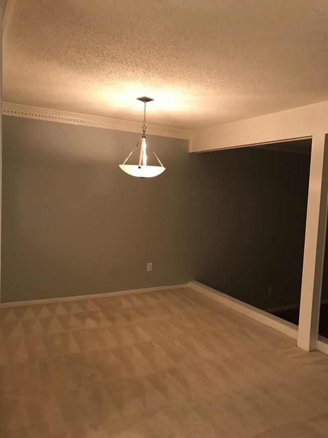 Building Photo - 5588 Clarke Address